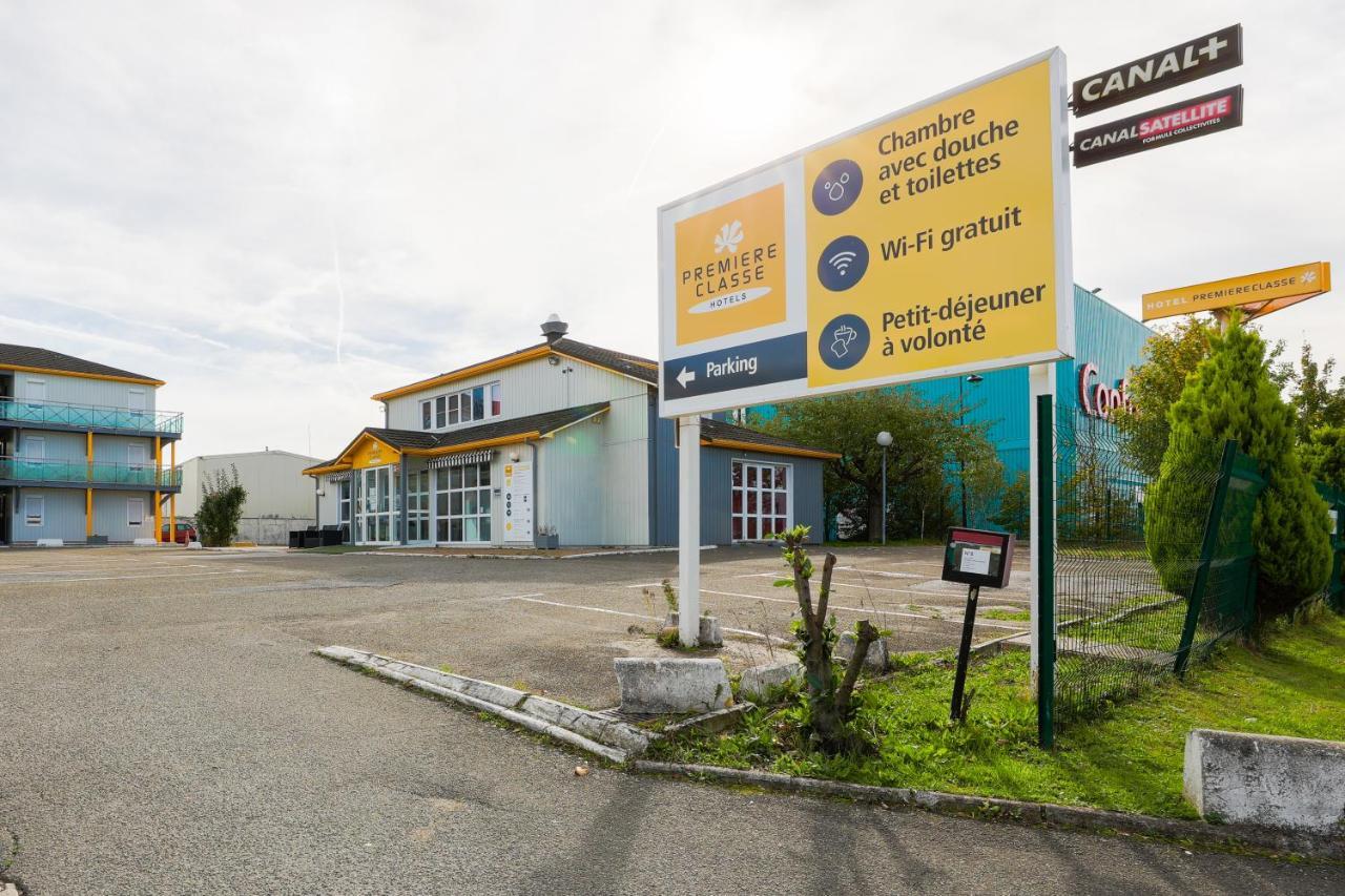 Premiere Classe Coignieres Exterior photo